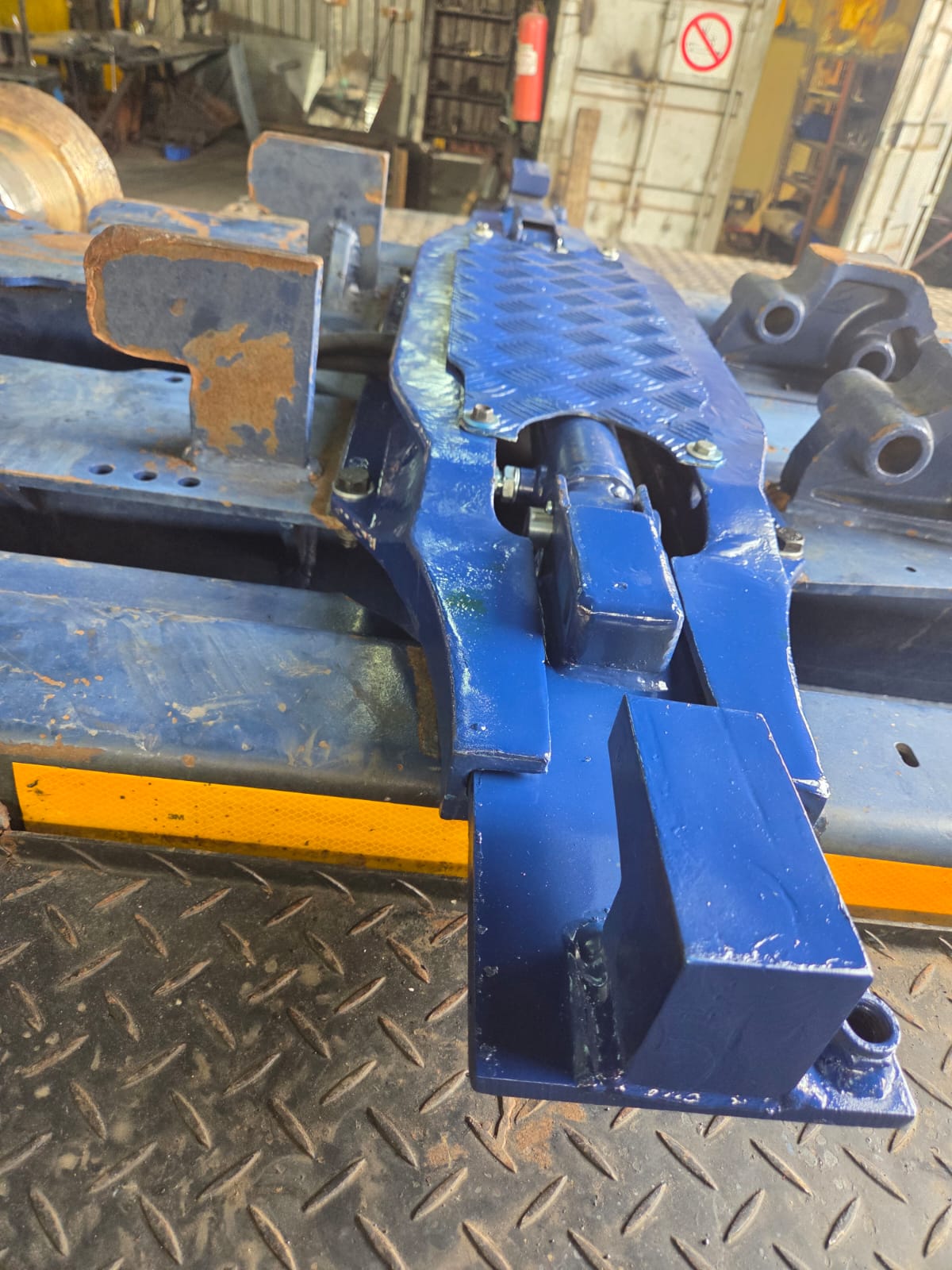 wayne-welding-fabrication-work-fitting